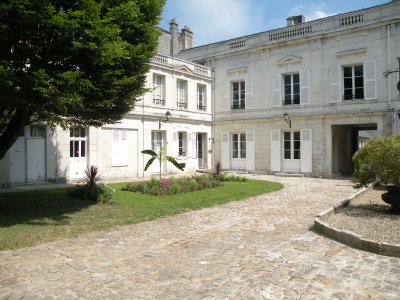 Musée Alexandre Dumas - extérieur