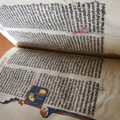 Bibliothèque Saint-Corneille de Compiègne. Bible, fin XIIIème siècle. VDC 240