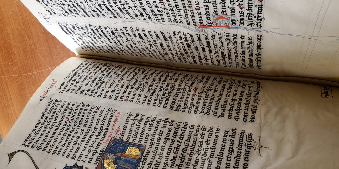 Bibliothèque Saint-Corneille de Compiègne. Bible, fin XIIIème siècle. VDC 240
