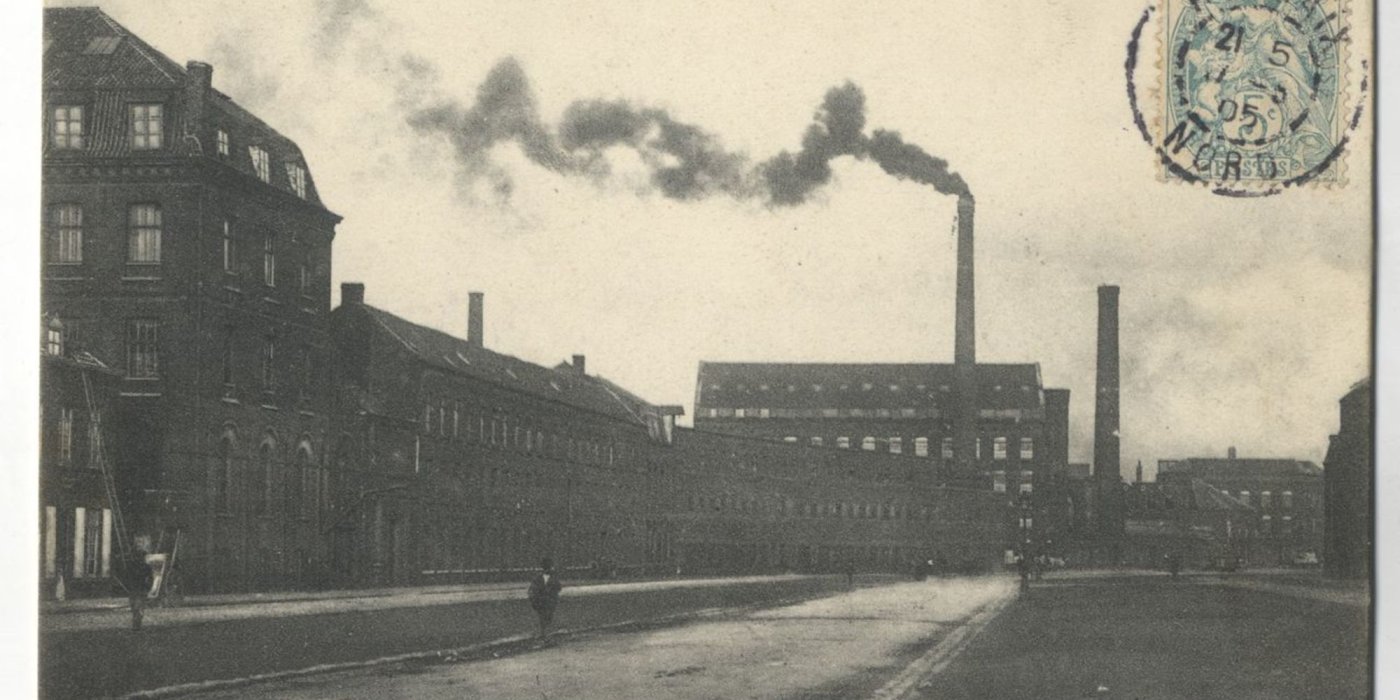 La Grand-Plage. Les usines Allart et Rousseau situées au 173 à 177, boulevard Gambetta, Roubaix. Carte postale, 1905